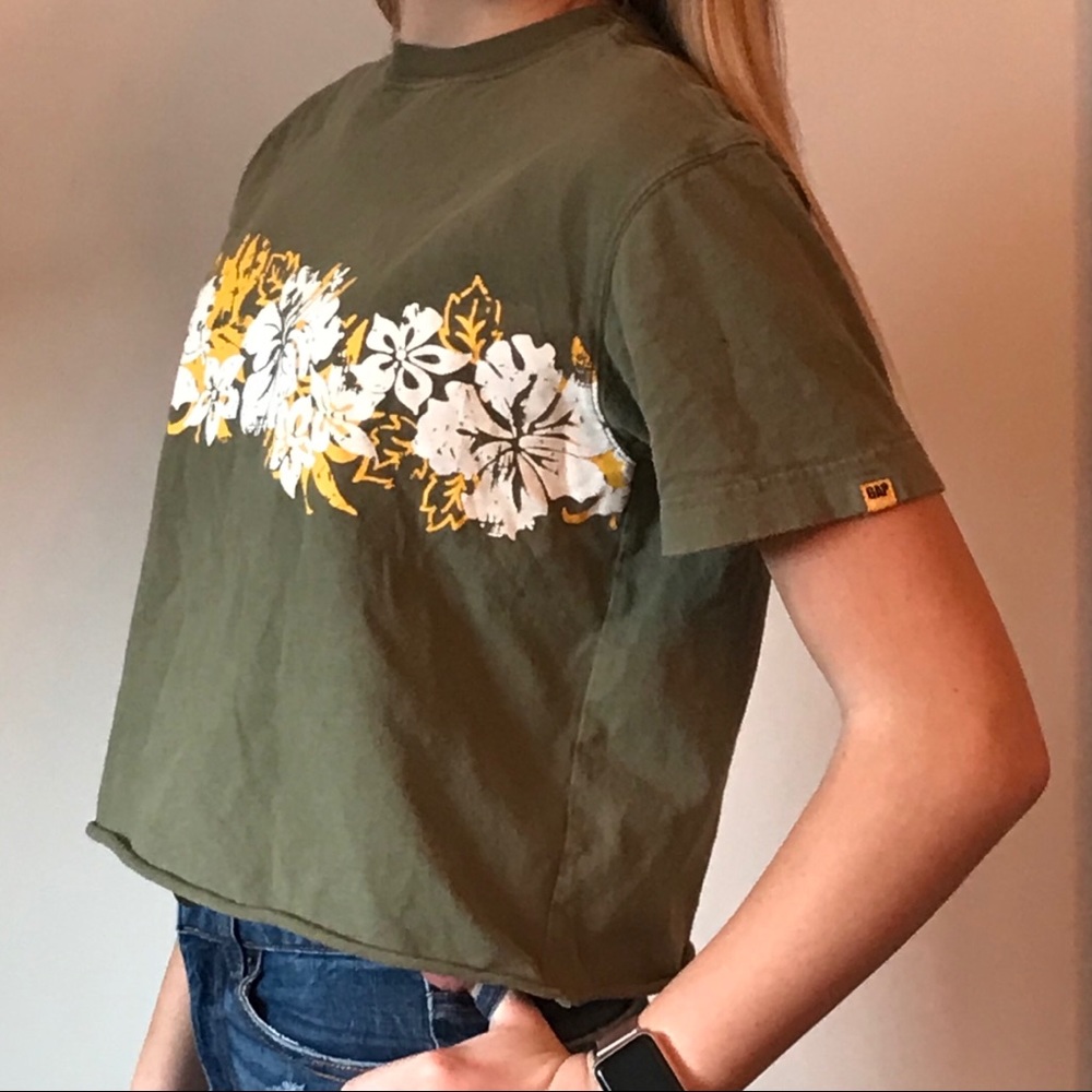 GAP Child Size L Green T Shirt